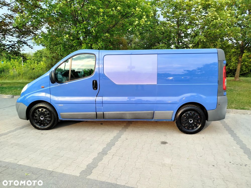 Opel Vivaro - 3
