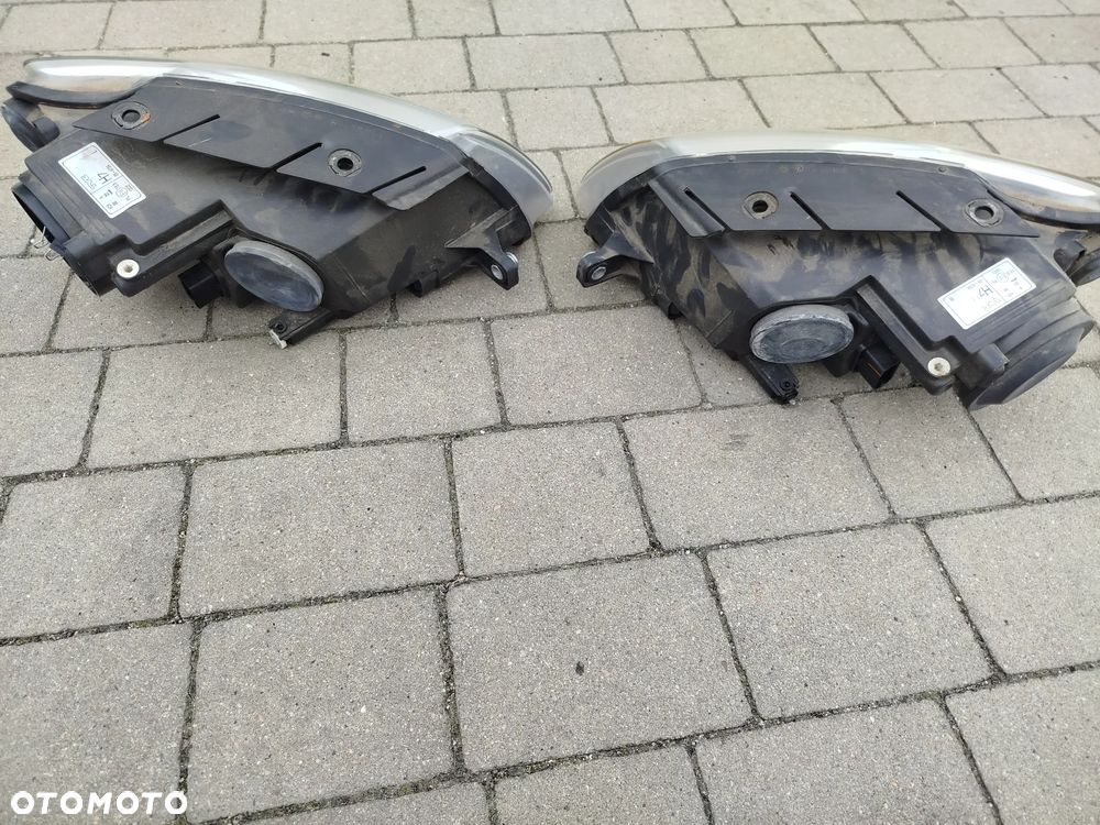 VW Passat B6 komplet lamp przednich - 7