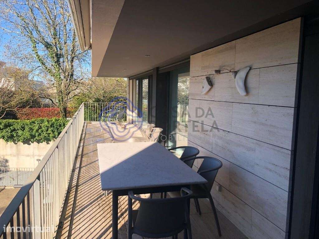 Moradia T4 para venda em Nevogilde no Porto em condomínio fechado. - Grande imagem: 5/25