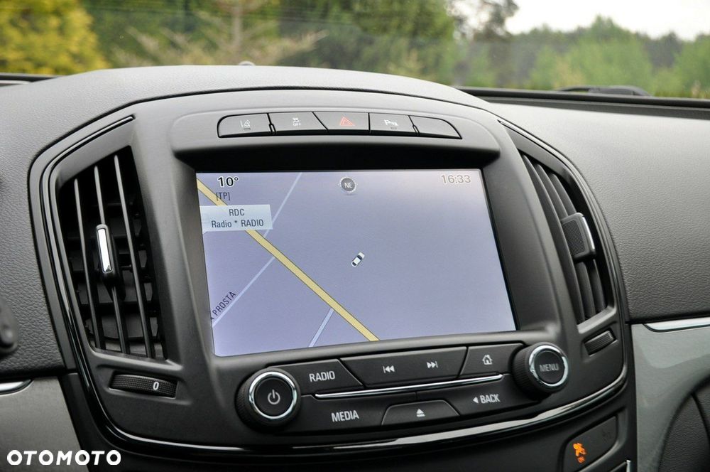 Opel Insignia - 32