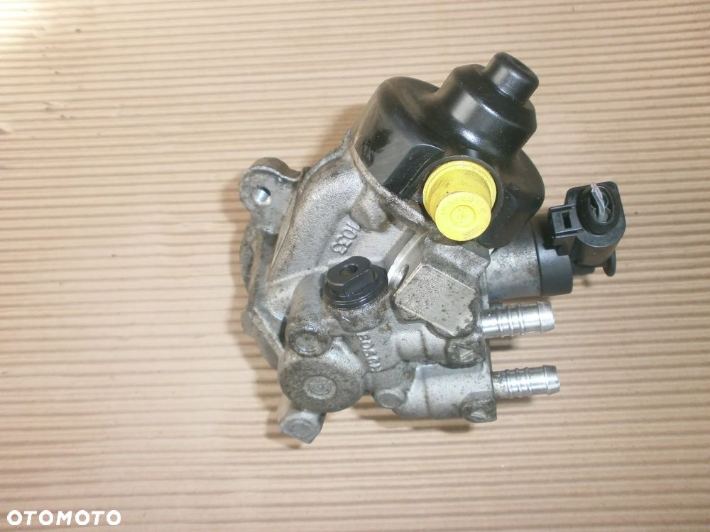 POMPA WTRYSKOWA 04L130755D 1.6 2.0TDI VW SKODA SEAT AUDI - 2