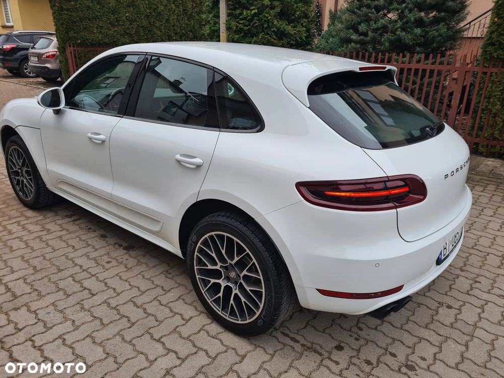 Porsche Macan Standard - 11