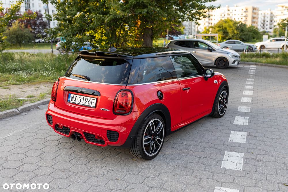 MINI John Cooper Works - 4