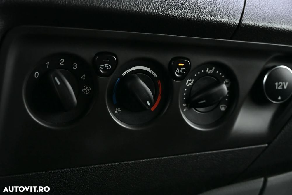 Ford Transit Custom - 22