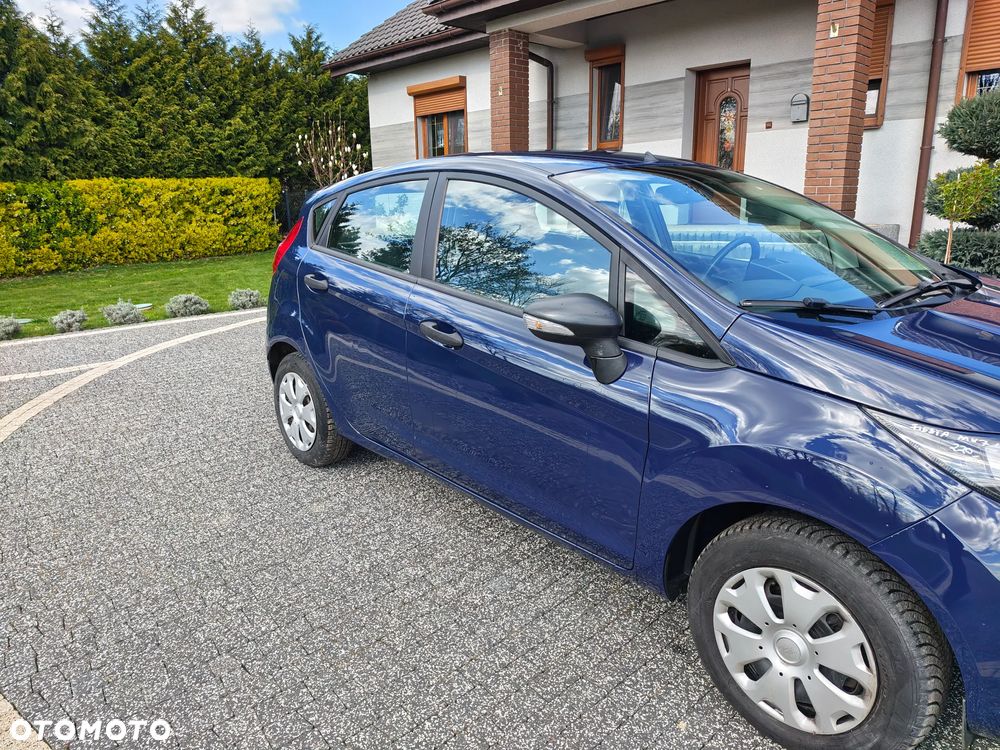 Ford Fiesta - 3