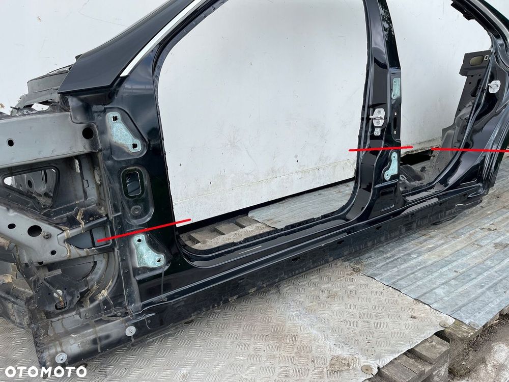 Prog lewy poszycie progu lewe Mercedes W204 SEDAN 040U C040 czarny ORG - 2