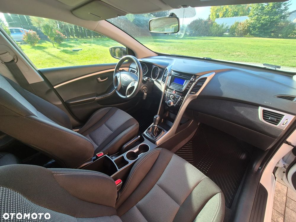 Hyundai i30 1.4 Classic - 10