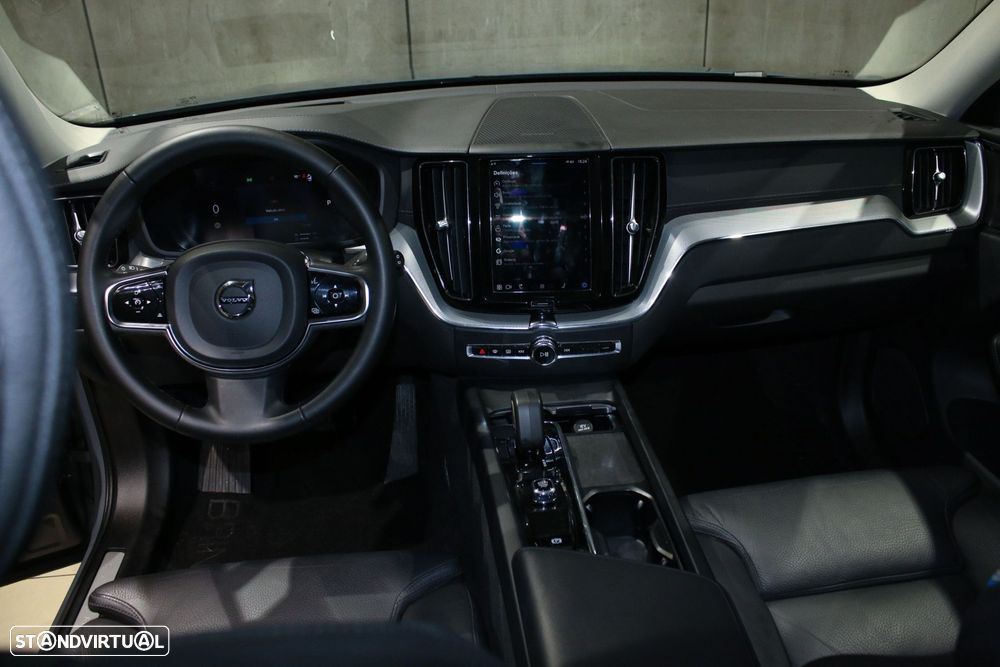 Volvo XC 60 2.0 T6 PHEV Plus Dark AWD - 50