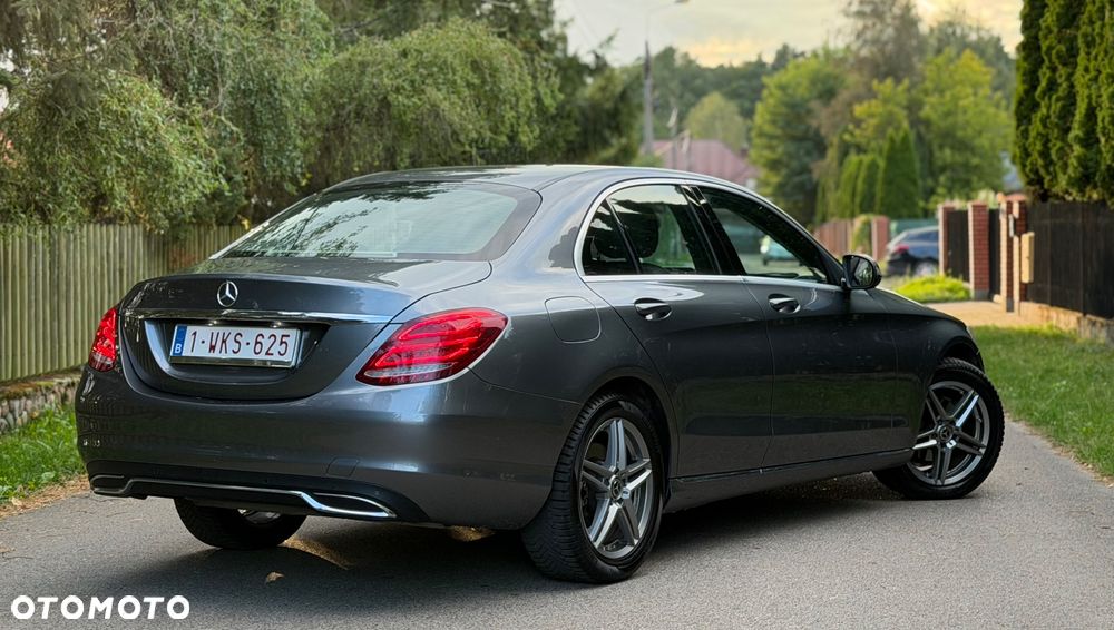 Mercedes-Benz Klasa C 180 d 9G-TRONIC - 18
