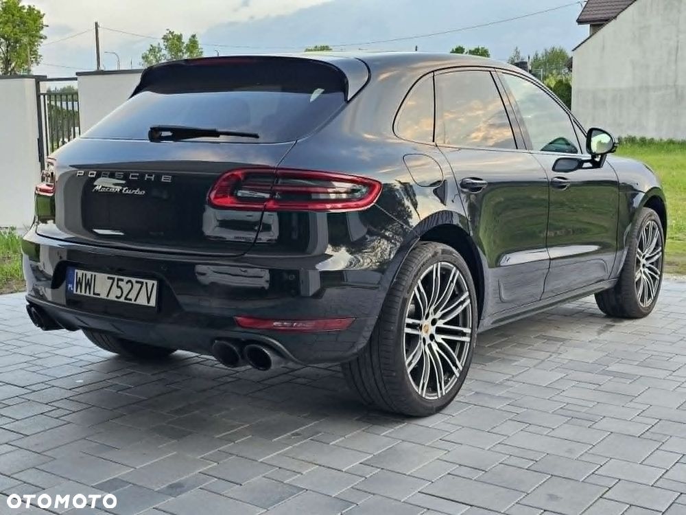 Porsche Macan Turbo PDK - 13