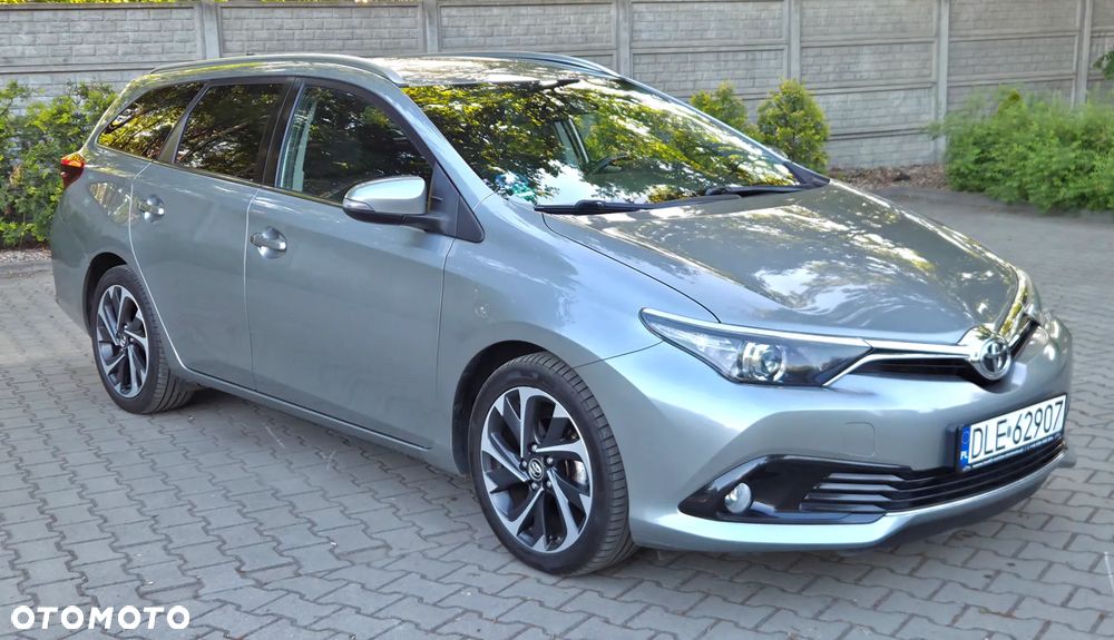 Toyota Auris 1.6 D-4D Edition-S - 6