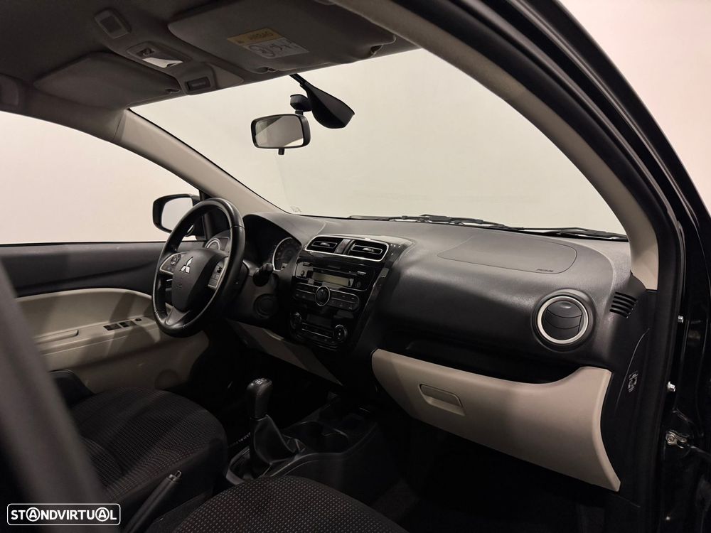 Mitsubishi Space Star 1.2 Intense - 26