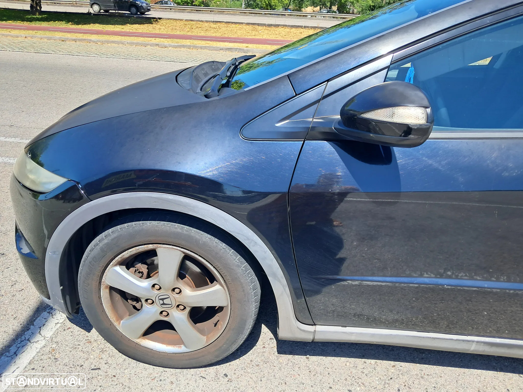 Honda Civic 1.4 Sport i-Shift - 2