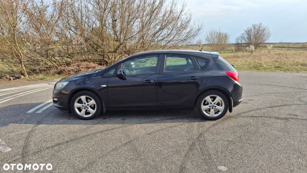 Opel Astra 1.7 CDTI - 8