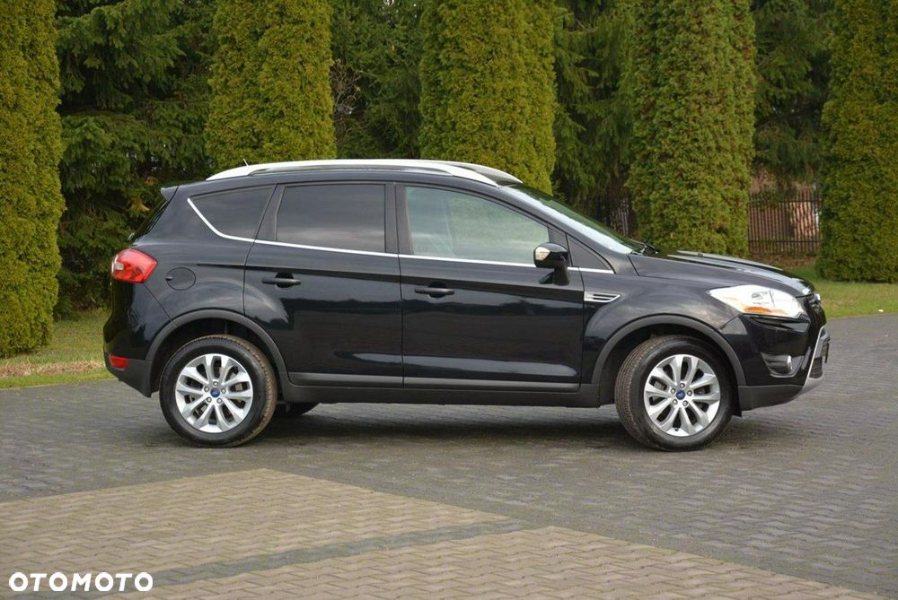 Ford Kuga 2.0 TDCi 2x4 Titanium - 11