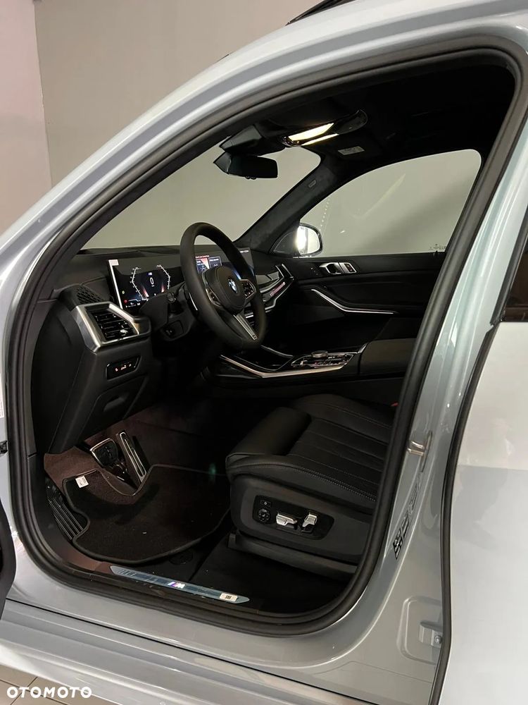 BMW X7 - 14