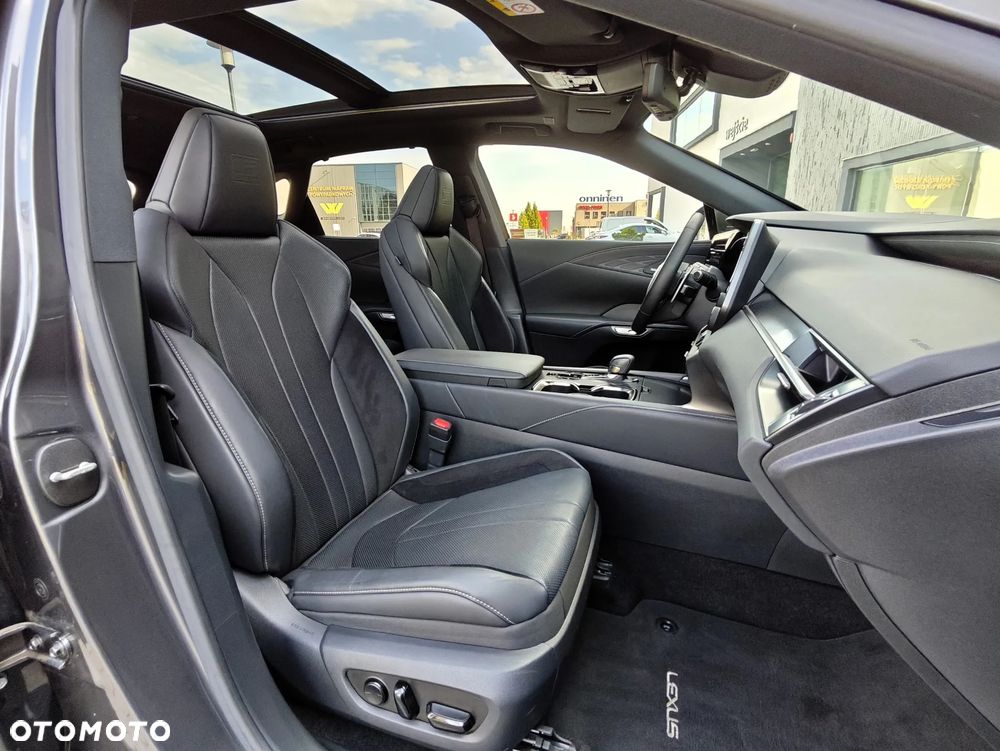 Lexus RX 500h F Sport - 13