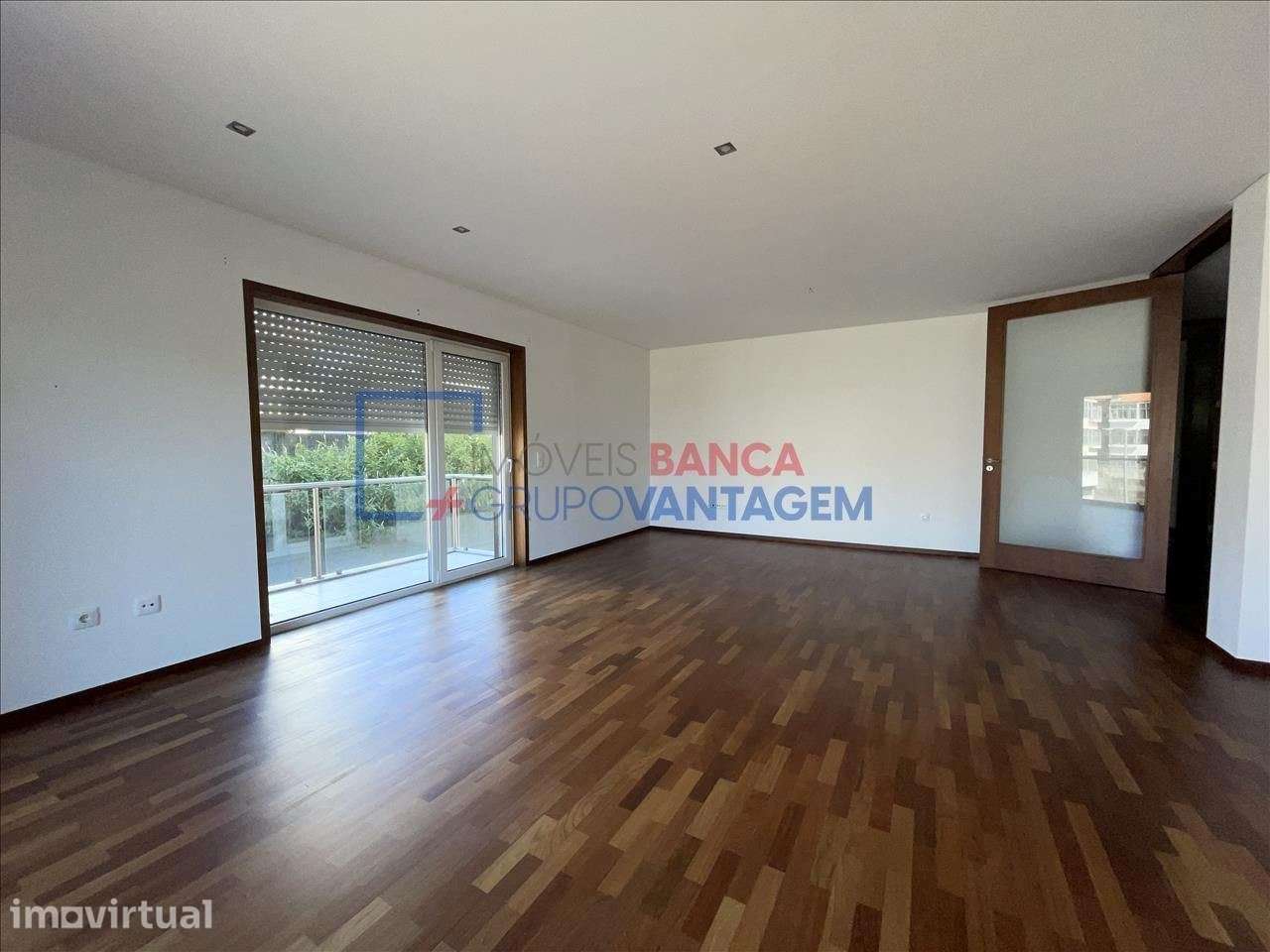 Apartamento T3 à venda no coração do Bonfim, Porto. - Grande imagem: 2/20