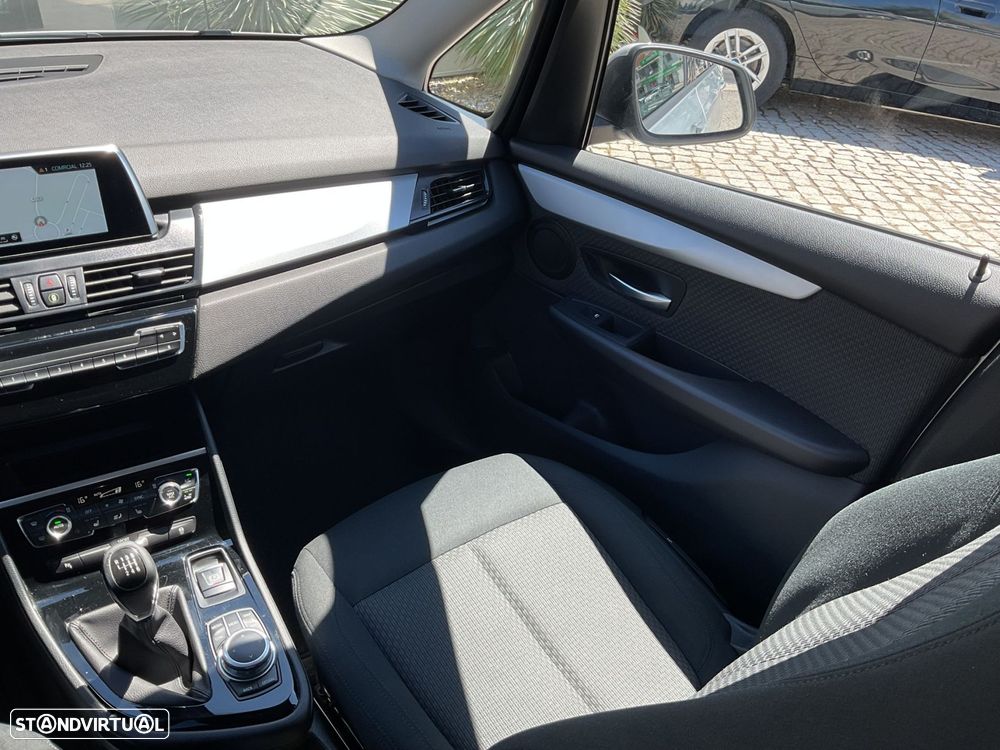 BMW 216 Gran Tourer i 7L - 37