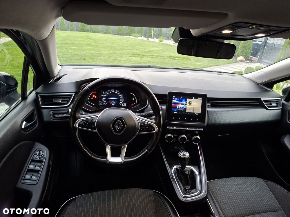 Renault Clio - 7