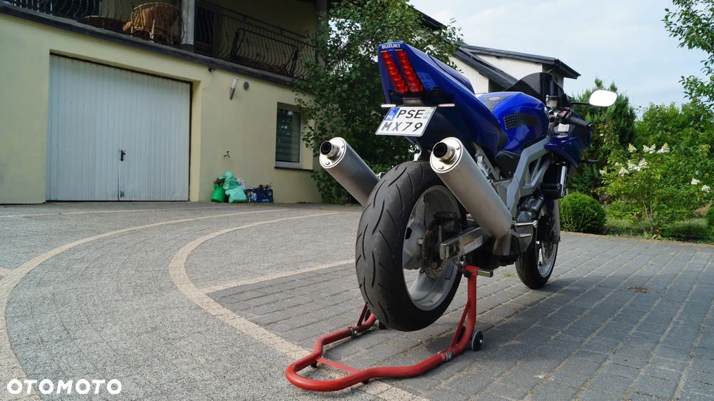 Suzuki SV - 10