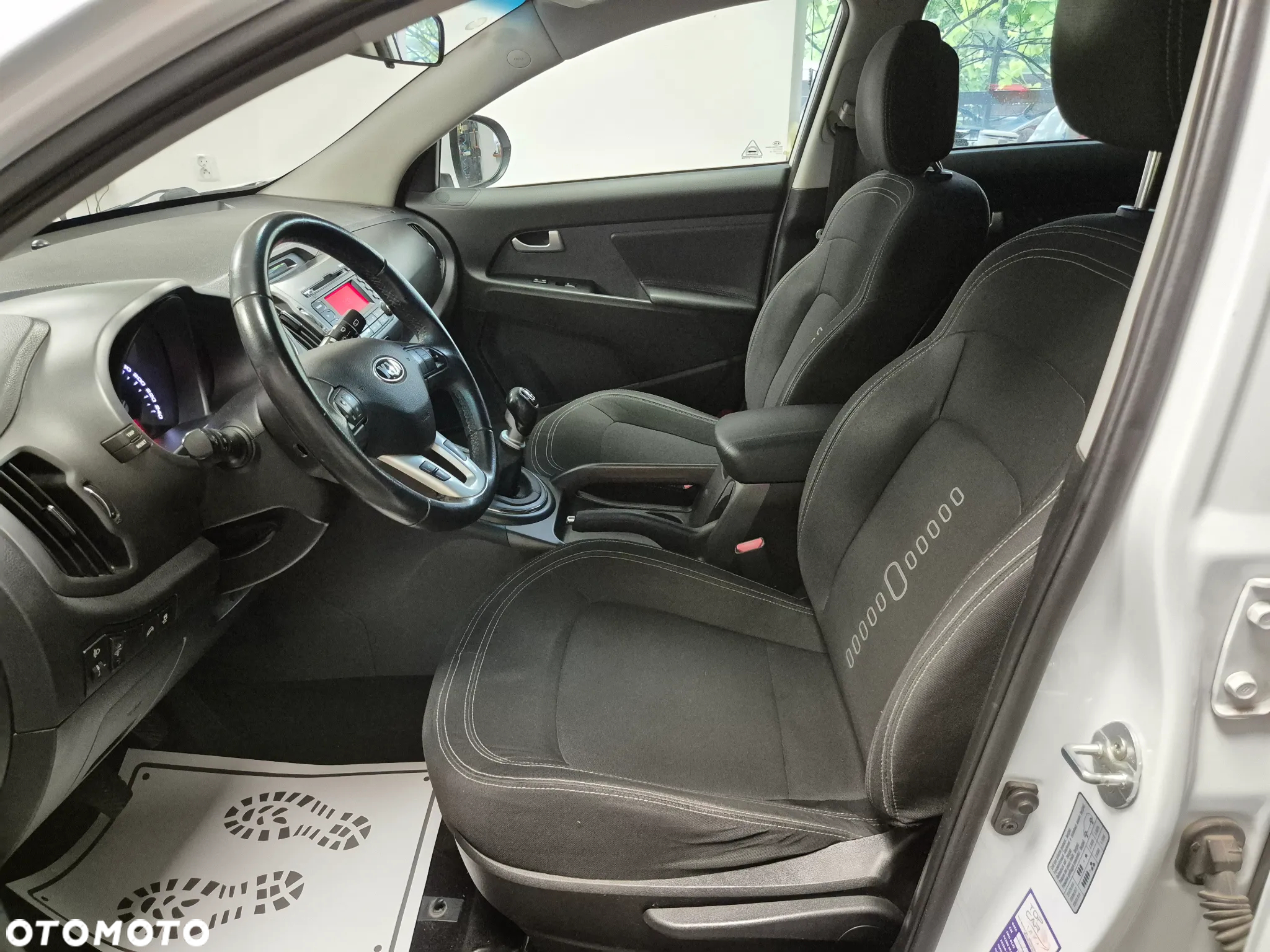 Kia Sportage 1.7 CRDI 2WD Attract - 11