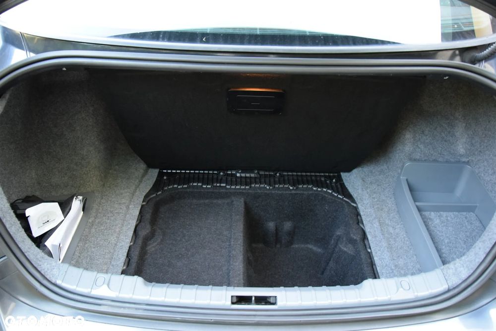 BMW Seria 3 - 29