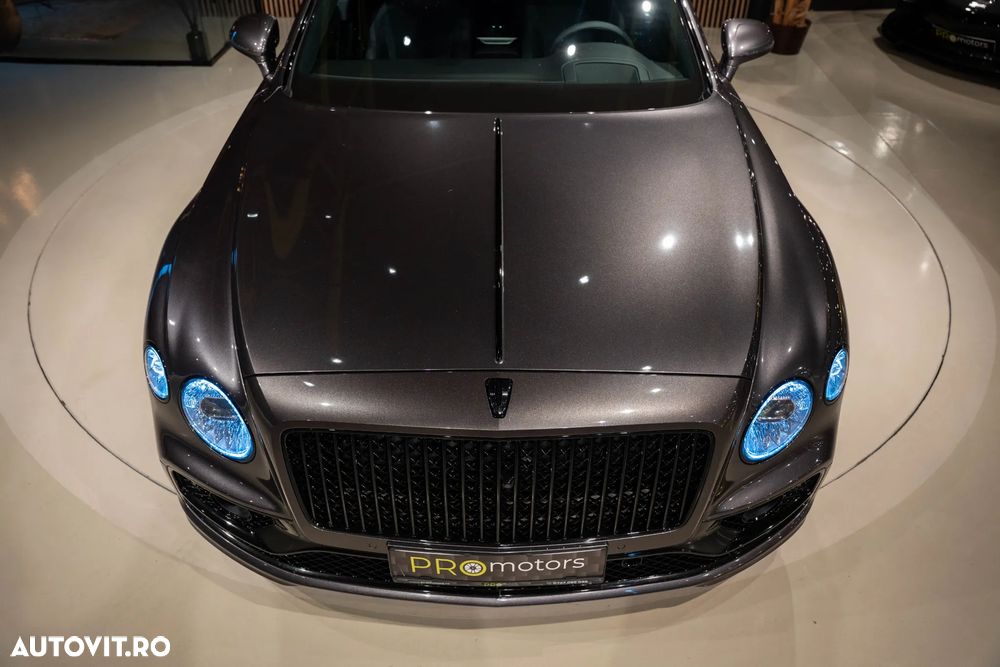 Bentley Flying Spur - 11