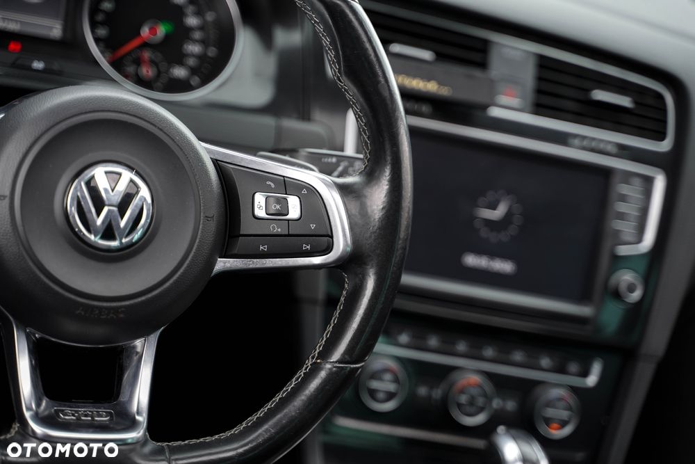 Volkswagen Golf 2.0 TDI BMT GTD DSG - 29