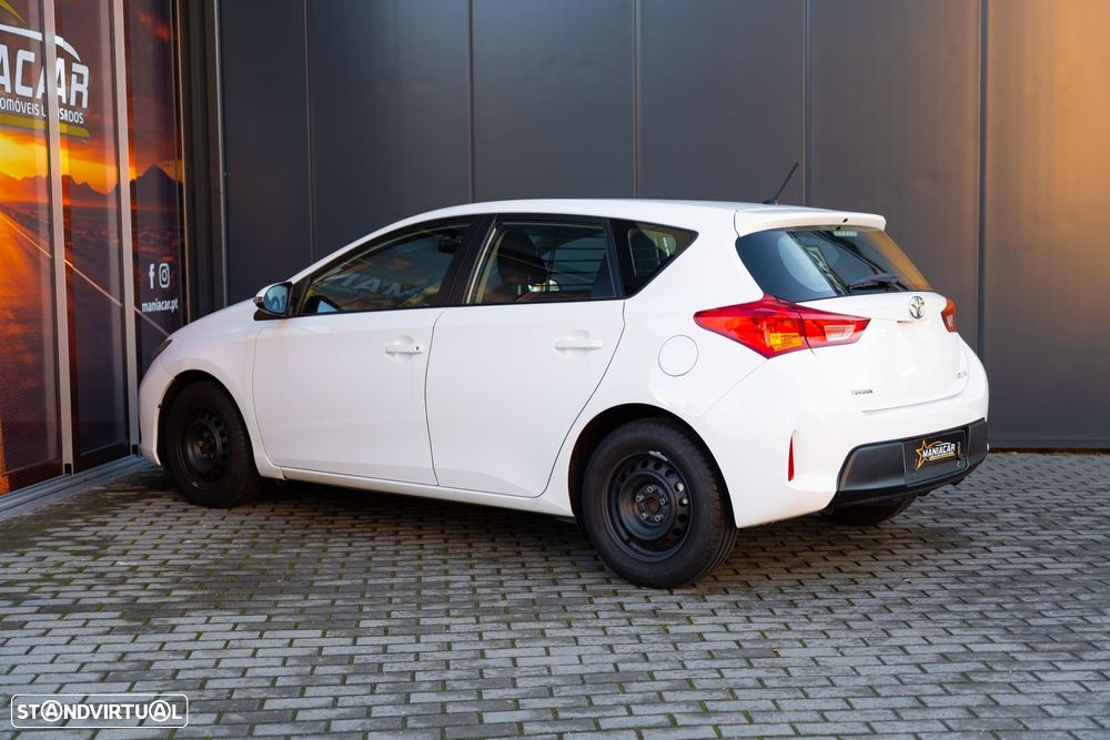 Toyota Auris 1.4 D-4D - 6