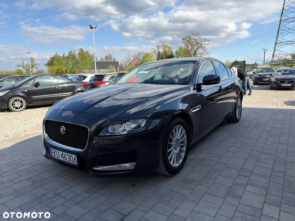 Jaguar XF E-Performance Prestige - 12