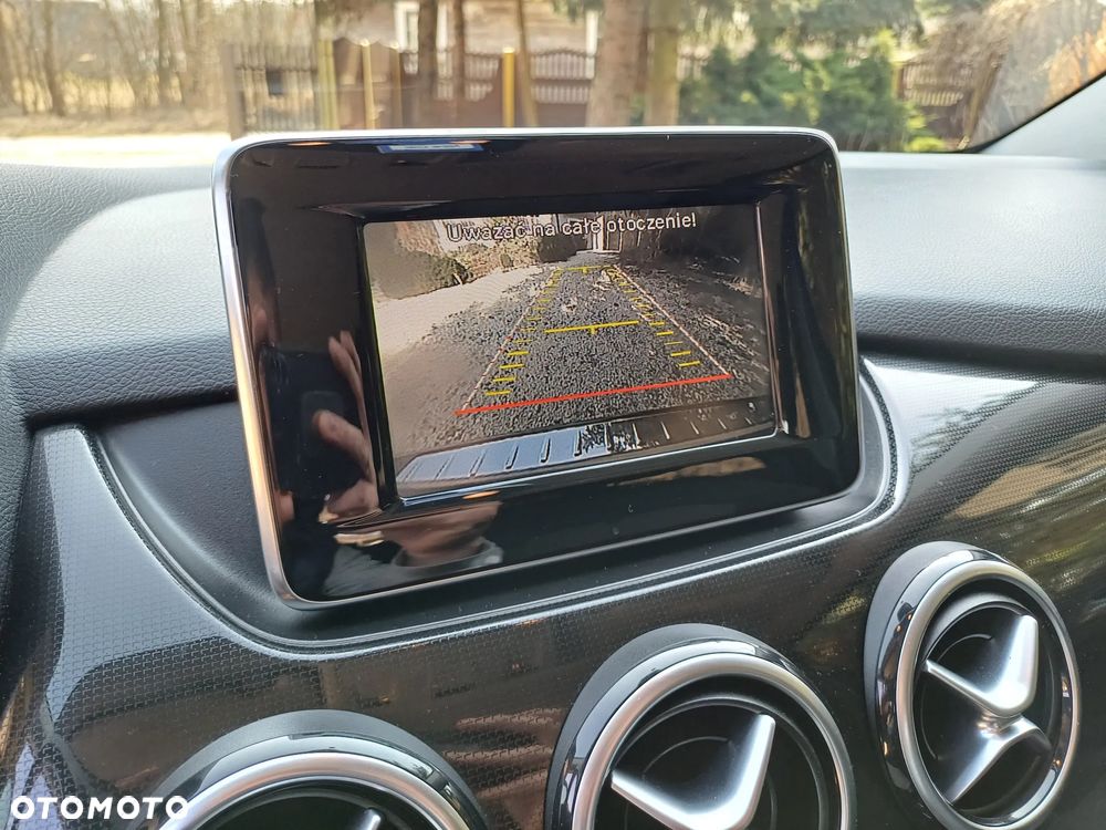Mercedes-Benz Klasa B 180 CDI (BlueEFFICIENCY) 7G-DCT - 35