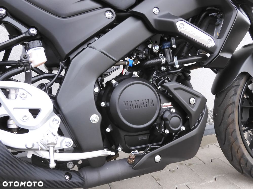 Yamaha MT - 17