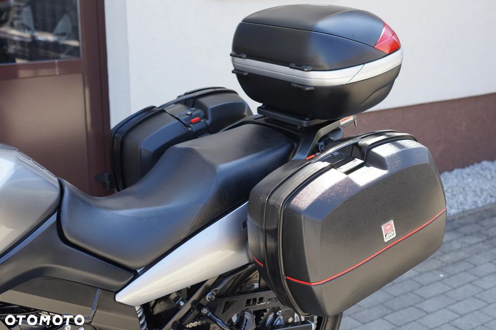 Suzuki DL - 25