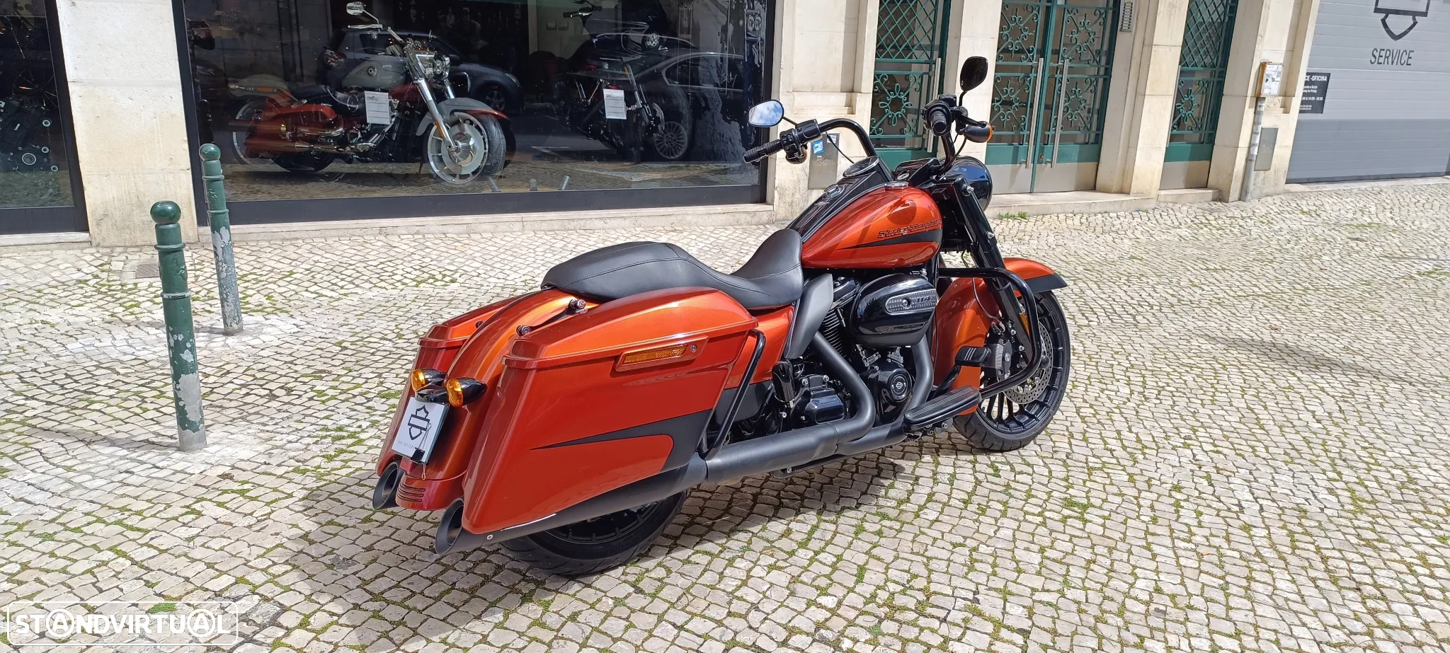 Harley-Davidson Tour ROAD KING SPECIAL - 4