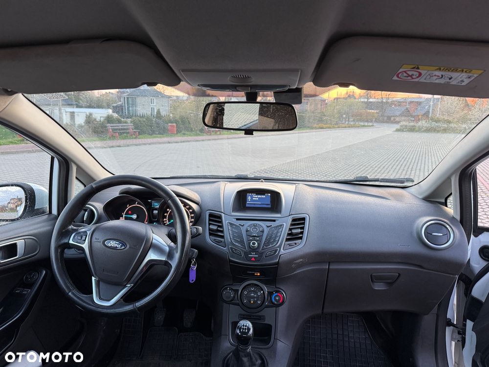 Ford Fiesta ver-1-5-tdci-silver-x - 7