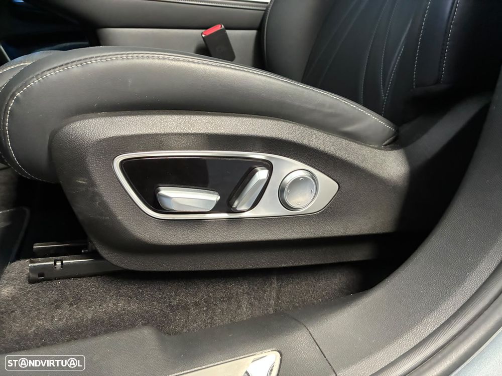 Xpeng G9 78.2 kWh Standard Range - 22
