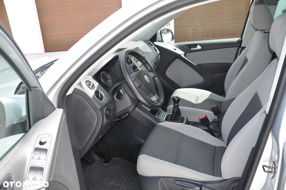 Volkswagen Tiguan 1.4 TSI Sport&Style - 9