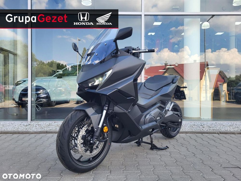 Honda NSS - 3