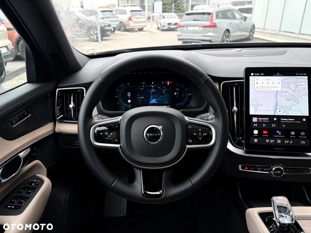 Volvo XC 90 T8 AWD Plug-In Hybrid Plus Bright 7os - 8