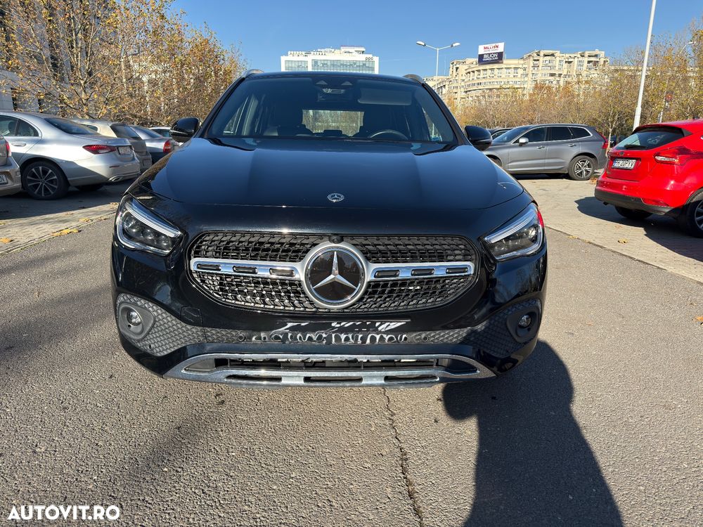 Mercedes-Benz GLA 200 7G-DCT Progressive - 33