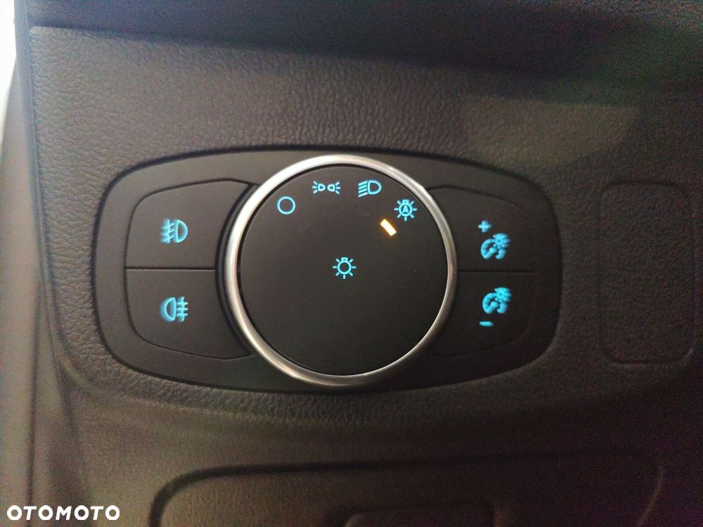Ford Focus - 21