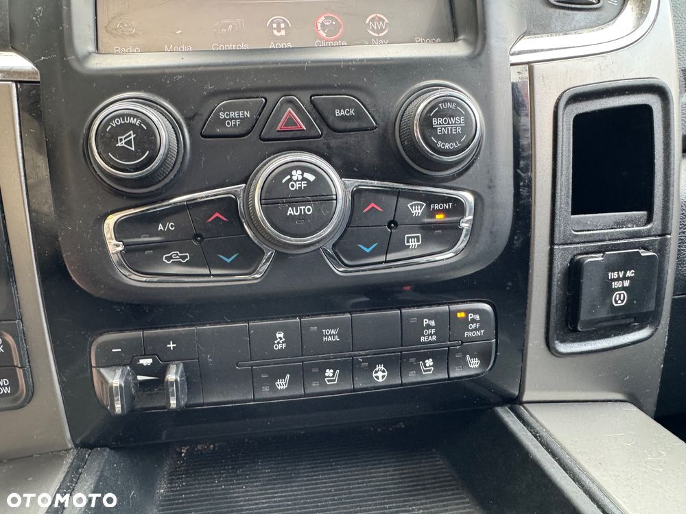 Dodge RAM 1500 5.7 4x4 - 23