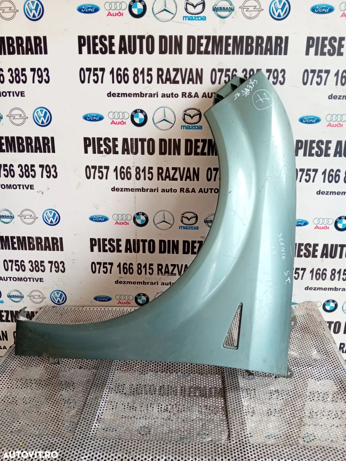 Aripa Stanga Renault Scenic 2 LICHIDARE STOC - 1