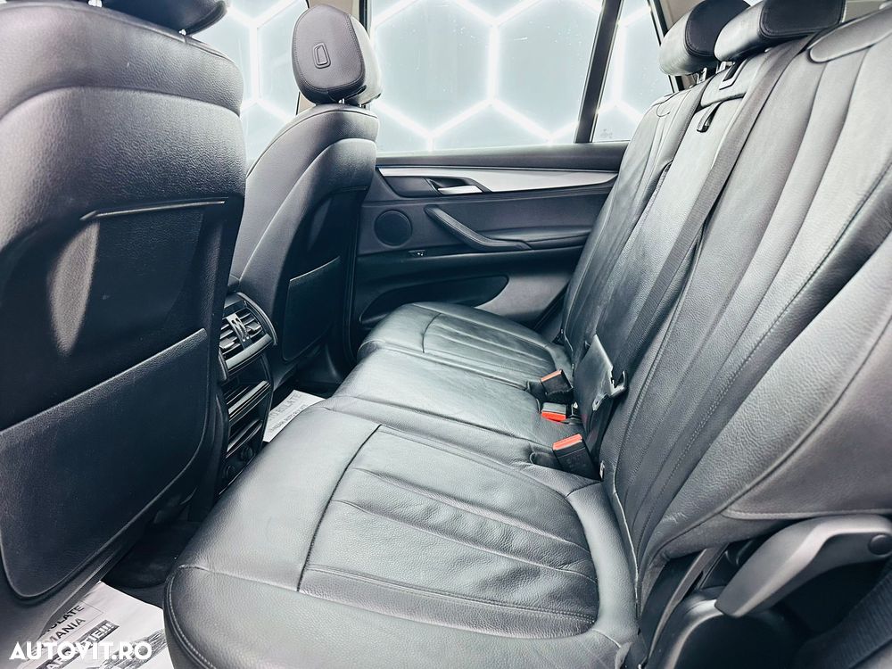 BMW X5 xDrive30d - 16