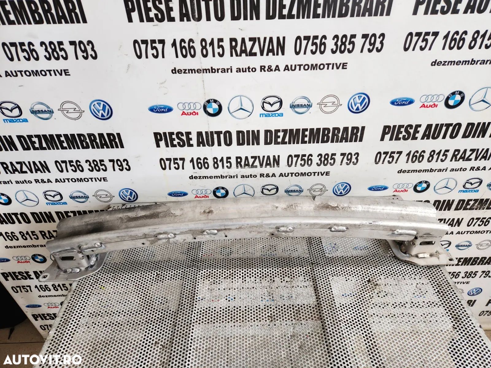 Armatura Bara Spate Land Rover Range Rover Evoque An 2011-2012-2013-2014-2015-2016-2017-2018 Cod BJ - 2