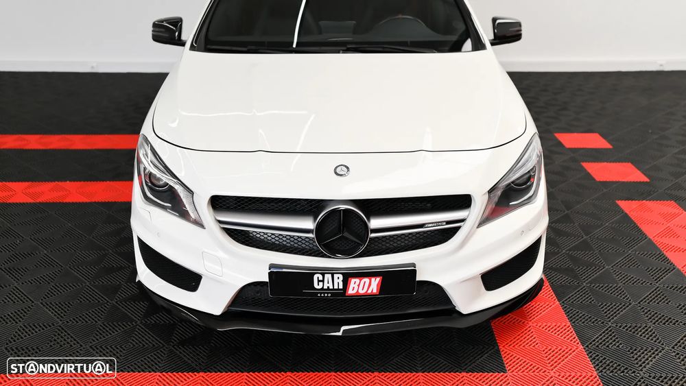 Mercedes-Benz CLA 45 AMG Shooting Brake 4-Matic - 10