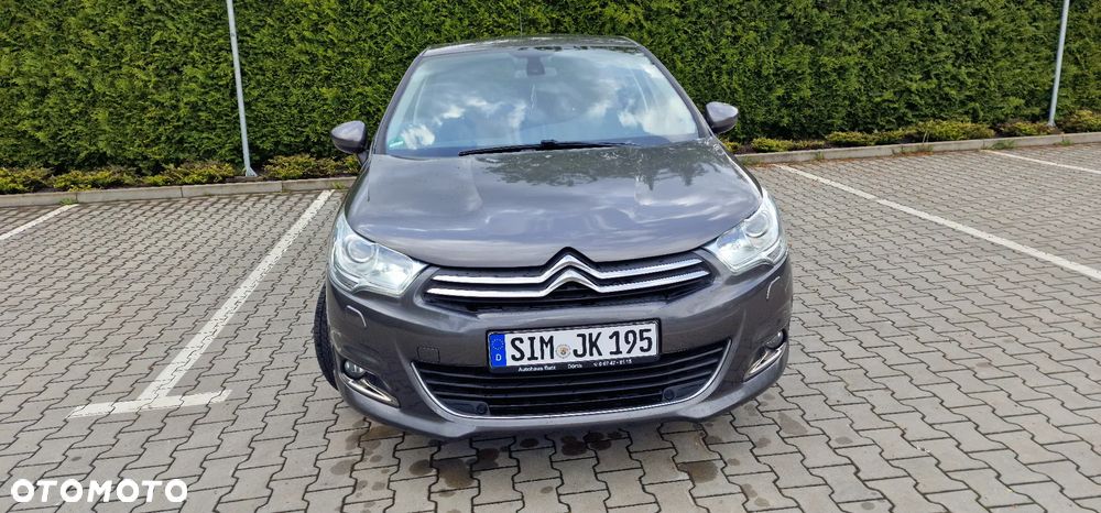 Citroën C4 PureTech 130 Stop&Start SHINE - 10