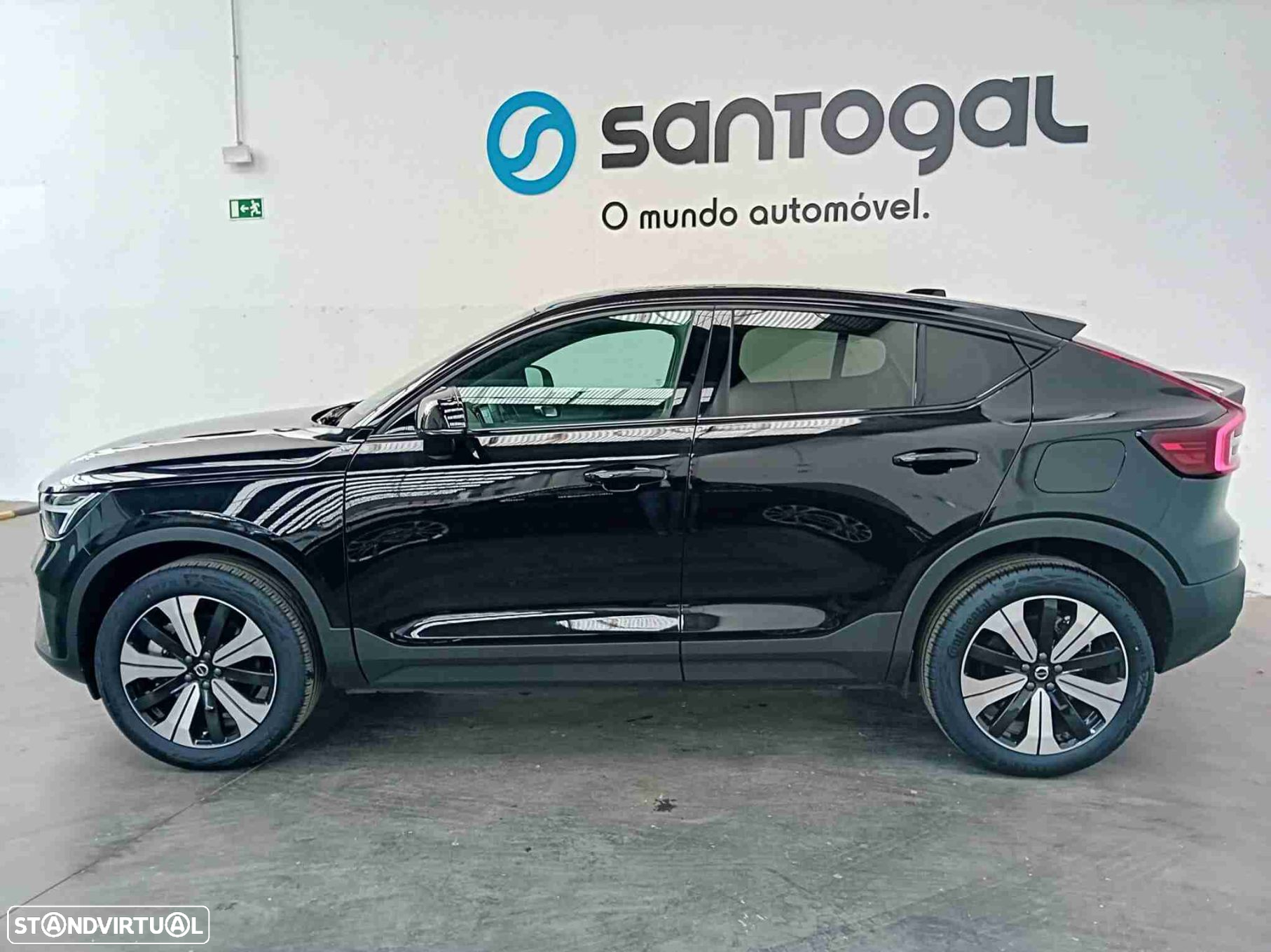 Volvo C40 Recharge Plus - 2