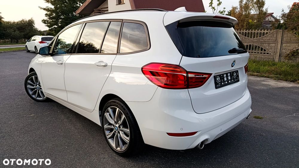 BMW Seria 2 220d xDrive Sport-Aut - 3